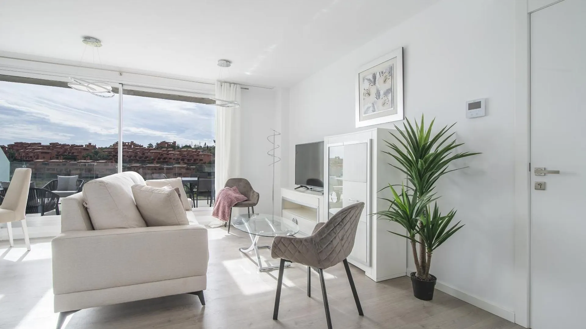 Serenity Apartment 2Br With Pool Estepona 0*,  Spain